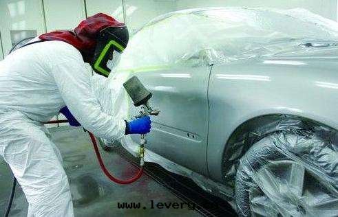 汽車油(yóu)漆施工