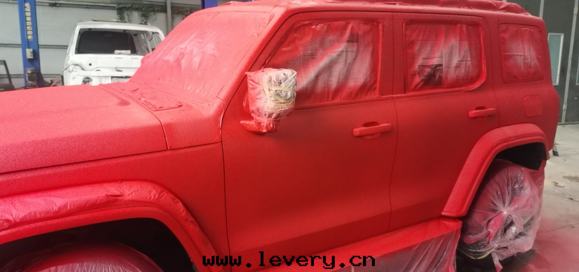 固諾犀牛漆-坦克(kè)300改色(sè)