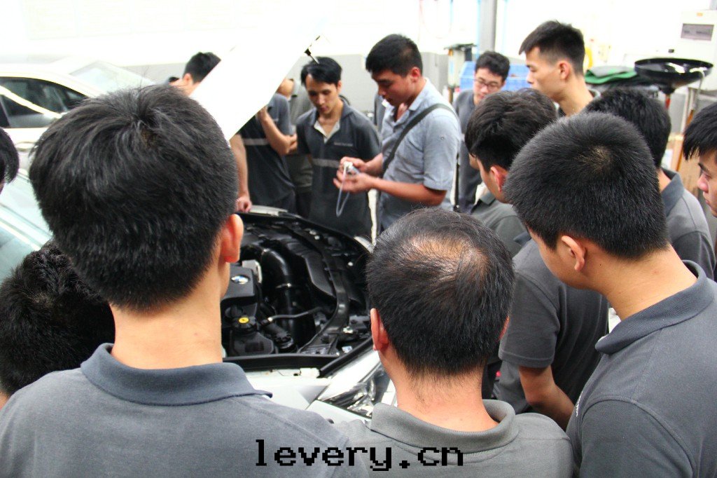 带(dài)T的(de)汽車油(yóu)耗高(gāo)保養難？優道(dào)渦輪清(qīng)洗項目開(kāi)啟新(xīn)革命