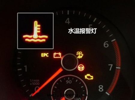 【車境界學(xué)堂】为(wèi)什(shén)麼(me)换了(le)無水(shuǐ)冷(lěng)卻液，高(gāo)温(wēn)報警？