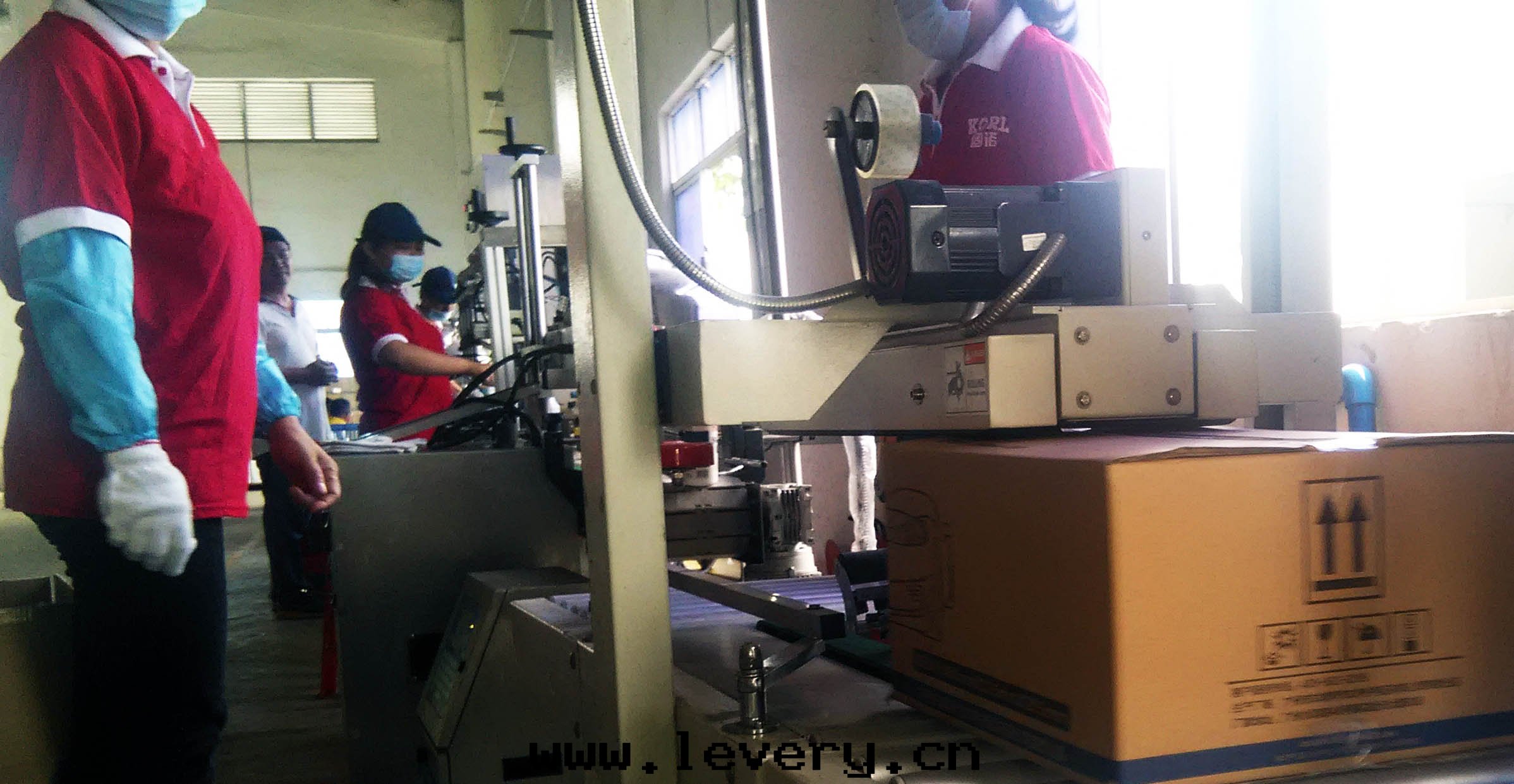 工廠(chǎng)生(shēng)産線(xiàn)