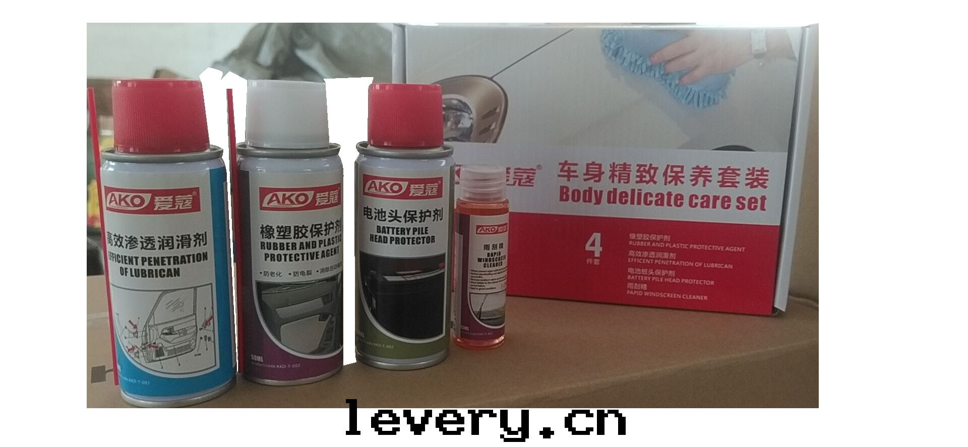 車身(shēn)精致(zhì)保養套(tào)裝(zhuāng)